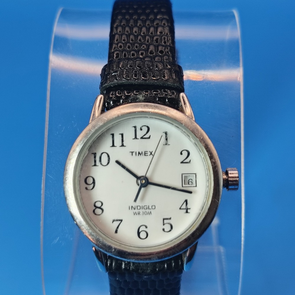 Vintage 1990s Timex Indiglo Date 25mm Women's Quartz Watch‎ Fits 6.5 And Smaller